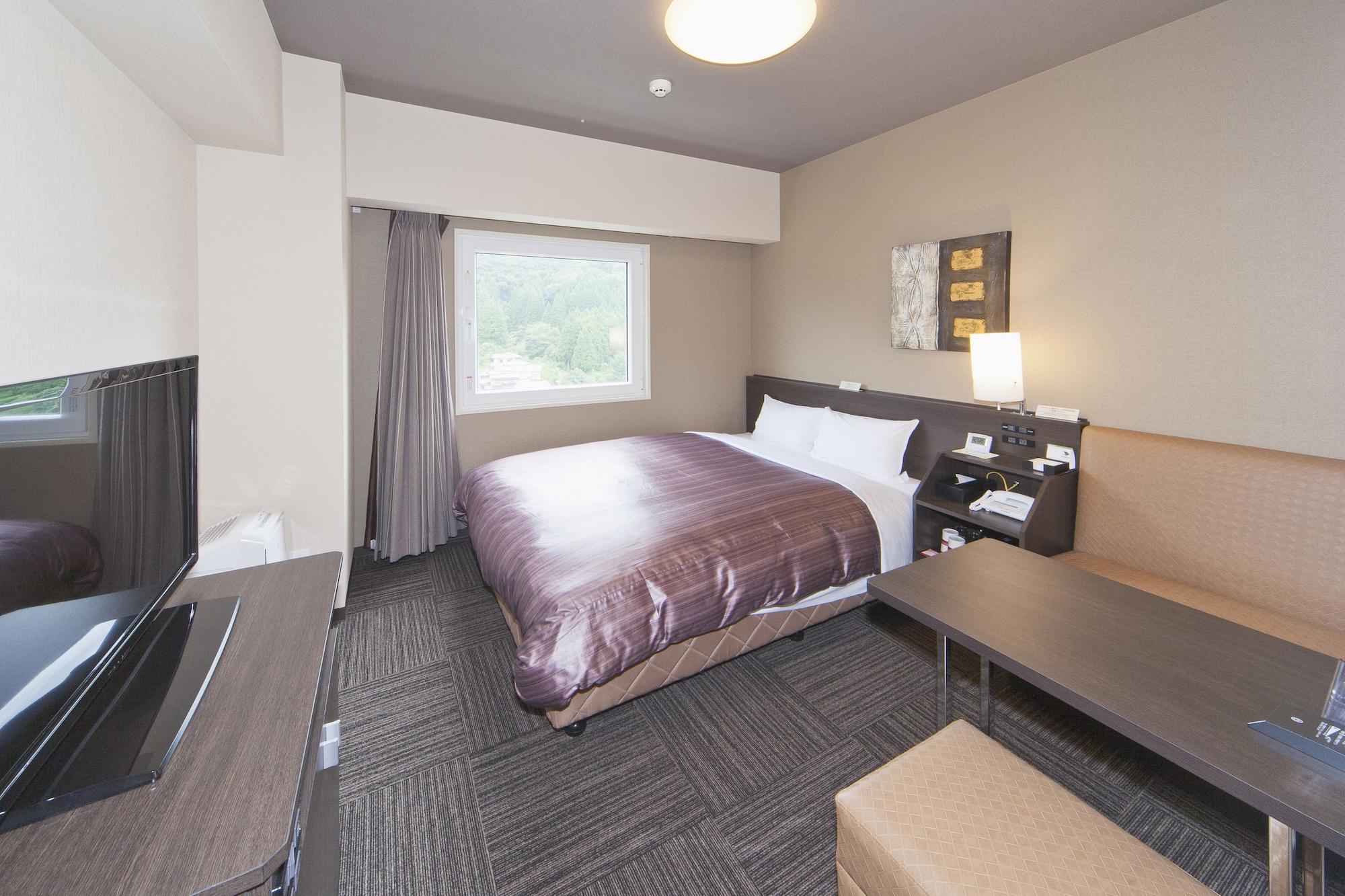Hotel Route-Inn Saiki Ekimae Exterior photo